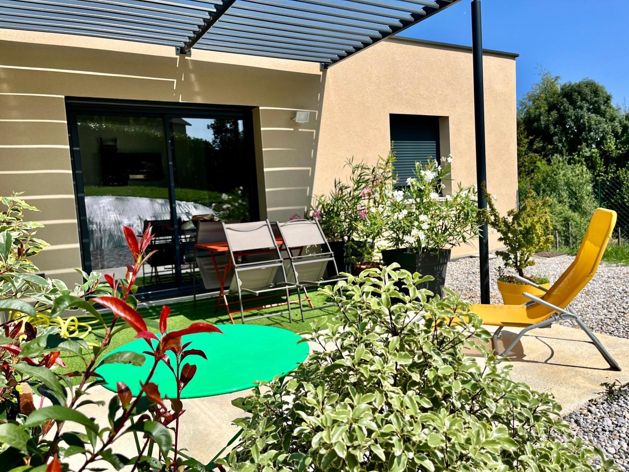 L'Escapade Dauphinoise, Gite 2 Chambres Avec Terrasse Et Clim Beaucroissant Exterior photo
